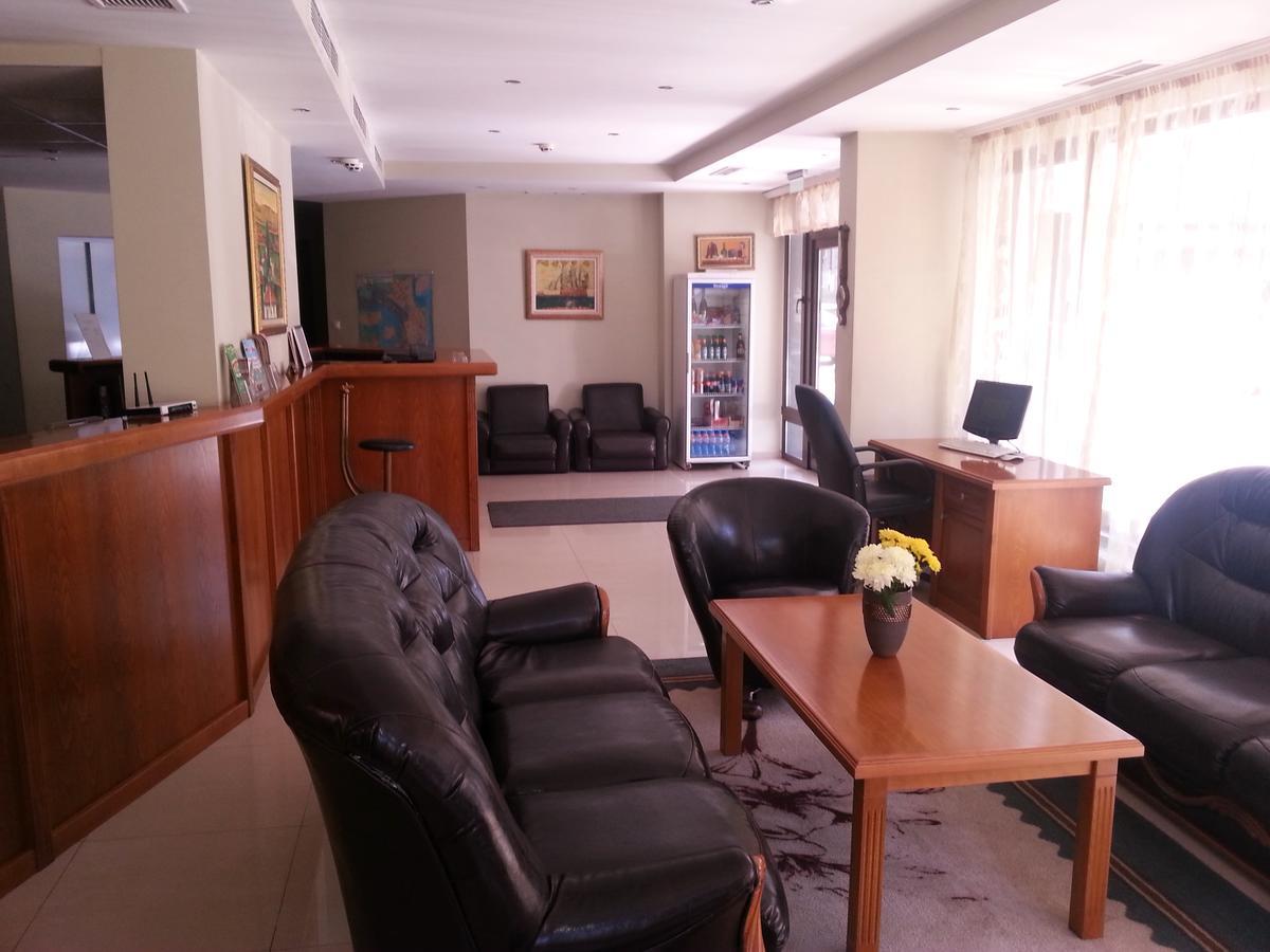 Hotel Drama Burgas Exterior photo